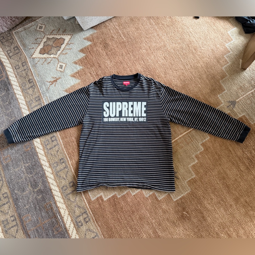 Supreme Black and White Striped Tee -Authentic